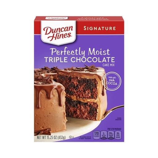 Duncan Hines Perfectly Moist Triple Chocolate 432g